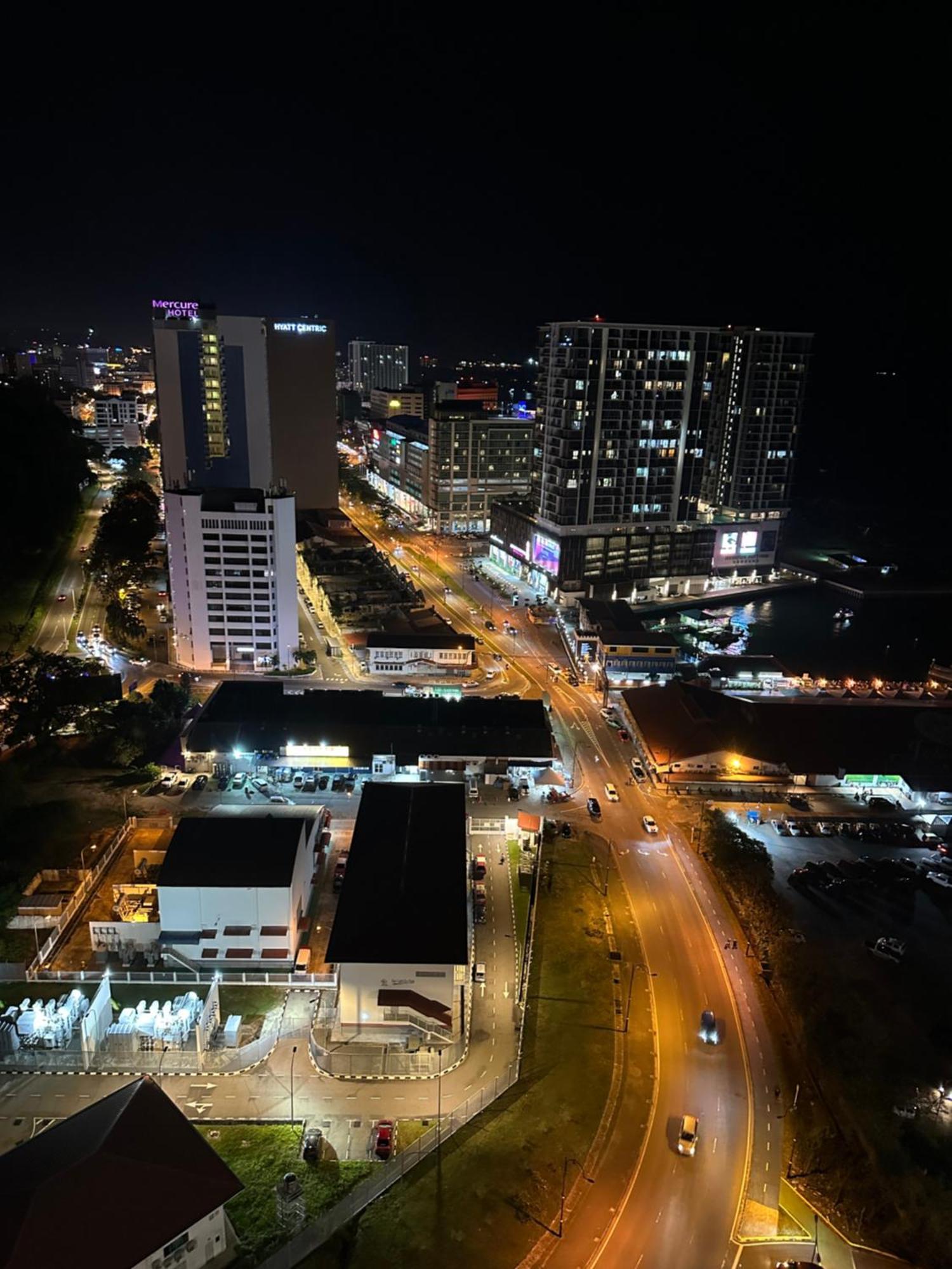 L Homestay Jesseltonquay Jq Kk City亚庇市区中心民宿2房1厕 Kota Kinabalu Exterior foto